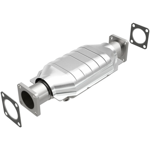 MagnaFlow California Converter Direct Fit 75-82 Chevrolet LUV 1.8L / 86-91 Isuzu Trooper 2.3L - 3391652 Photo - Primary