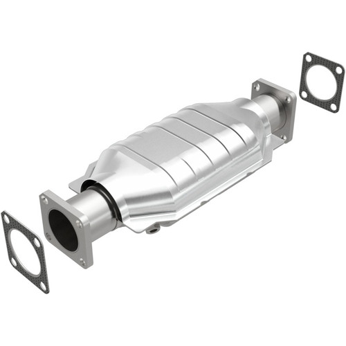 MagnaFlow California Converter Direct Fit 75-82 Chevrolet LUV 1.8L / 86-91 Isuzu Trooper 2.3L - 3391652 Photo - Primary