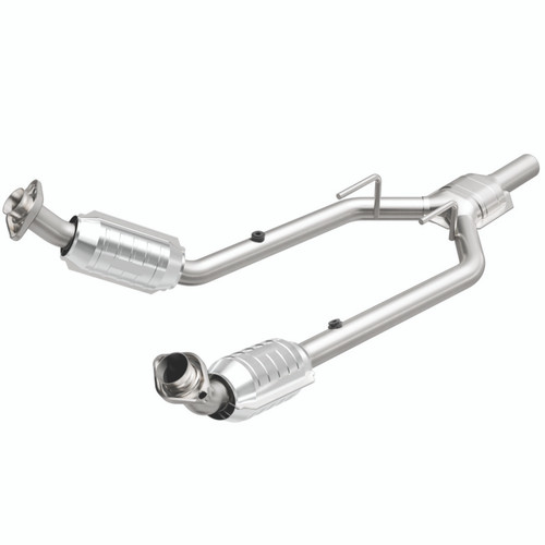 MagnaFlow Conv DF 96-97 Mercury Cougar 3.8L - 444080 Photo - Primary