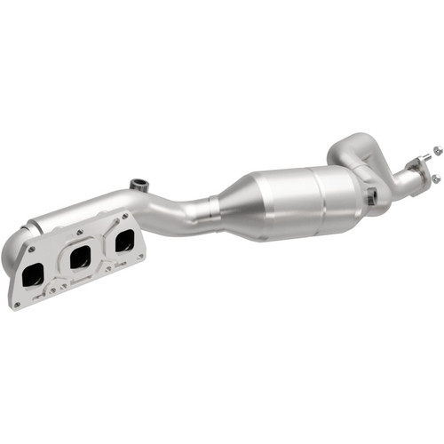 MagnaFlow Direct Fit Catalytic Converter 05-09 Audi A8 6.0L - 452798 Photo - Primary