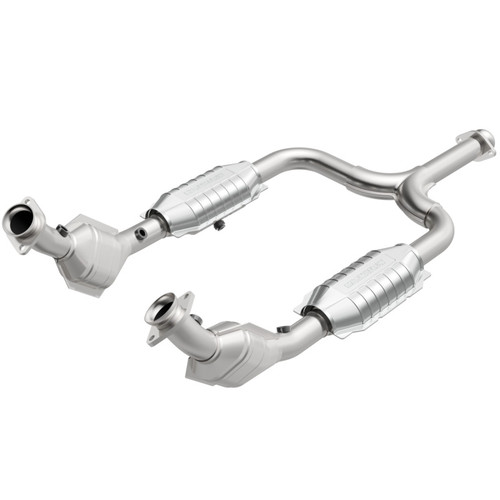 MagnaFlow Direct Fit Catalytic Converter 01-04 Ford Mustang 3.8L CA - 454007 Photo - Primary