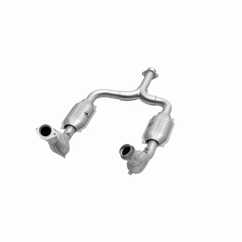 MagnaFlow Direct Fit Catalytic Converter 01-04 Ford Mustang 3.8L CA - 454007 360 Degree Image Set