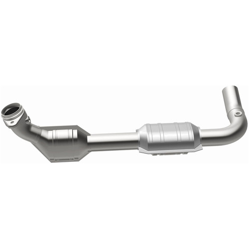 MagnaFlow Direct Fit Catalytic Converter 00-04 Ford E150 4.6L Driver Side - 458001 Photo - Unmounted