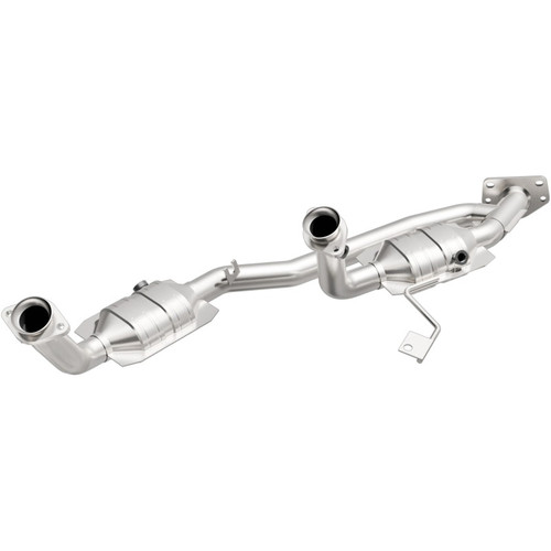 MagnaFlow Direct Fit Catalytic Converter 04 Ford Freestar 3.9L - 49079 Photo - Primary