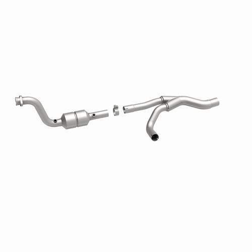 MagnaFlow Direct Fit Catalytic Converter 04-06 Dodge Durango 5.7L Passenger Side - 49499 360 Degree Image Set