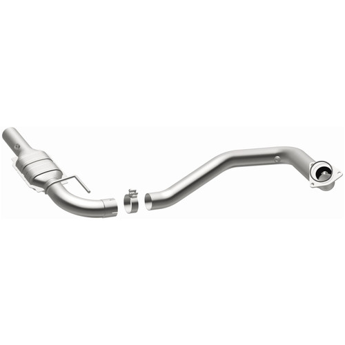 MagnaFlow Direct Fit Catalytic Converter 03-07 GM 2500/3500 D/S OEM - 49601 Photo - Unmounted