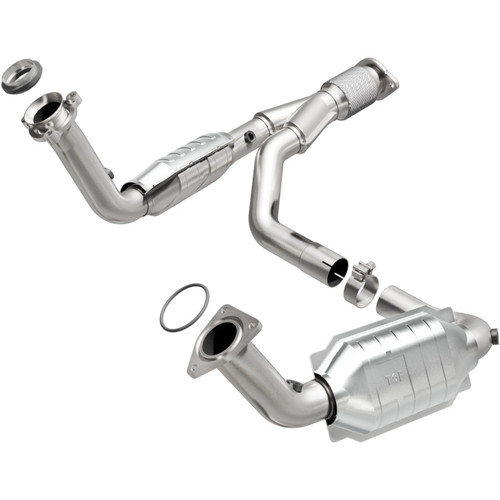 MagnaFlow Direct Fit Catalytic Converter 06-09 TB/Envoy 5.3/6.0 OEM - 49650 Photo - Primary