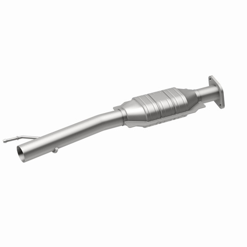 MagnaFlow Direct Fit Catalytic Converter 05-09 Escape/Trib 2.3 Rear OE - 49662 360 Degree Image Set
