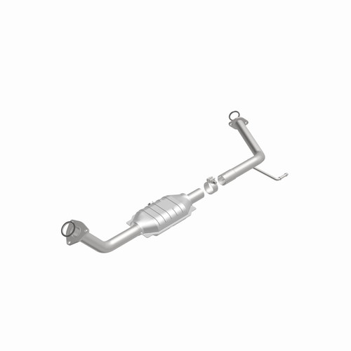 MagnaFlow Direct Fit Catalytic Converter 05-07 Toyota Sequoia 8 4.7L D/S - 49699 360 Degree Image Set