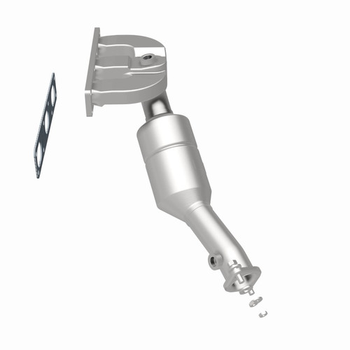 MagnaFlow Direct Fit Catalytic Converter BMW 5 01-03 Rear OEM - 49773 360 Degree Image Set