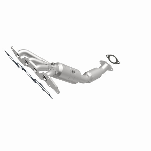 MagnaFlow Direct Fit Catalytic Converter 08-09 Ford Focus 2.0L - 49852 360 Degree Image Set
