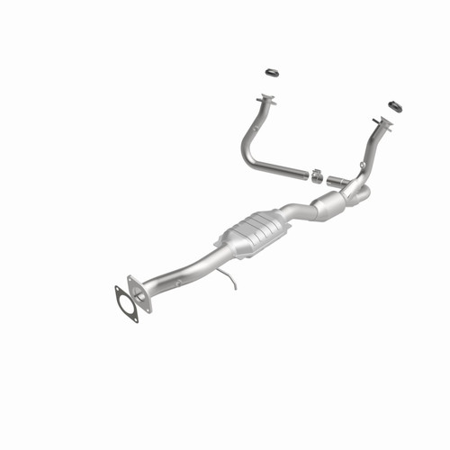 MagnaFlow Direct Fit Catalytic Converter 01-05 Chevy Blazer 4.3L 4WD - 49897 360 Degree Image Set