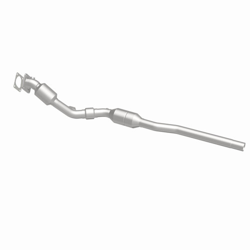 MagnaFlow Direct Fit Catalytic Converter 00-02 Audi S4 2.7L D/S - 49915 360 Degree Image Set