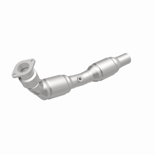 MagnaFlow Direct Fit Catalytic Converter 10-12 Chevy Camaro 6.2L P/S (49 State) - 49939 360 Degree Image Set