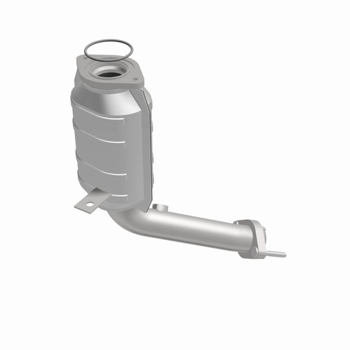 MagnaFlow Direct Fit Catalytic Converter 05-07 Ford Freestyle 3.0L - 49979 360 Degree Image Set