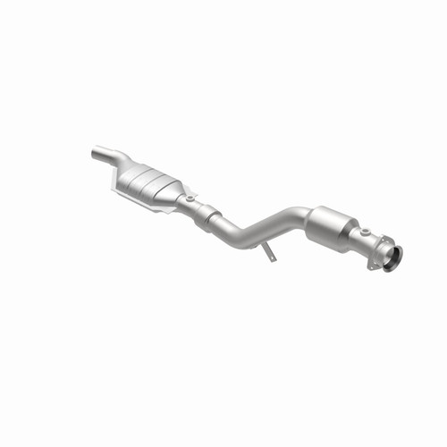 MagnaFlow Direct Fit Catalytic Converter 04-05 Audi Allroad 4.2L Passenger Side - 51099 360 Degree Image Set