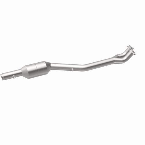 MagnaFlow Direct Fit Catalytic Converter 00-03 BMW M5 5.0L Passenger Side - 51112 360 Degree Image Set