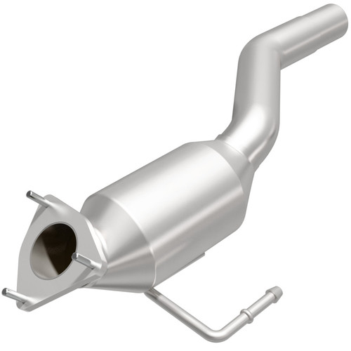 MagnaFlow Direct Fit Catalytic Converter 04-07 VW Touareg 4.2L Driver Side - 51154 Photo - Primary