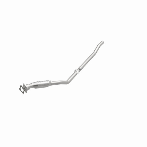 MagnaFlow Direct Fit Catalytic Converter 01-03 Caravan/Voyager 3.3L - 51155 360 Degree Image Set