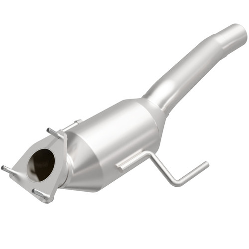 MagnaFlow Direct Fit Catalytic Converter 04-07 VW Touareg 4.2L Passenger Side - 51156 Photo - Primary