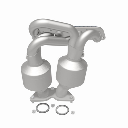 MagnaFlow Direct Fit Catalytic Converter 00-05 Toyota MR2 1.8L - 51259 360 Degree Image Set