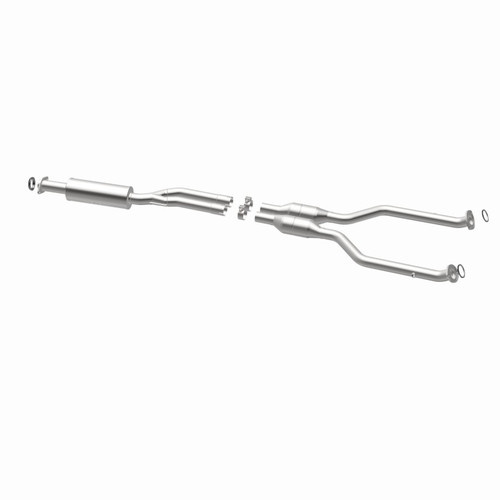 MagnaFlow Direct Fit Catalytic Converter 07-10 Lexus GS350 3.5L - 51315 360 Degree Image Set