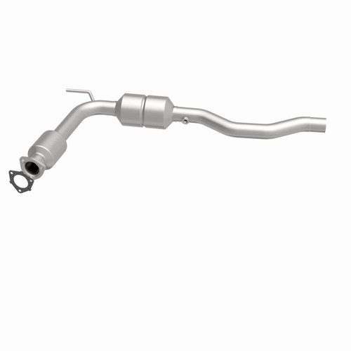 MagnaFlow Direct Fit Catalytic Converter 02 Volkswagen Eurovan 2.8L - 51342 360 Degree Image Set