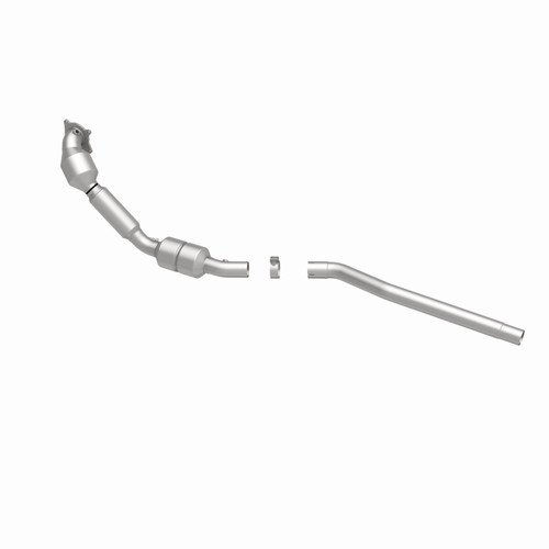 MagnaFlow Direct Fit Catalytic Converter 06-08 VW Passat 2.0L - 51361 360 Degree Image Set
