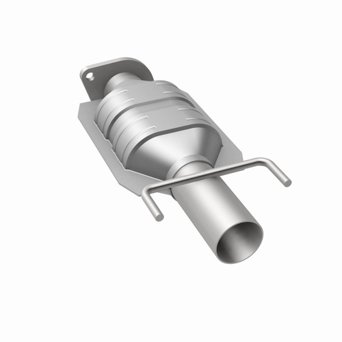 MagnaFlow Direct Fit Catalytic Converter 95-02 Lincoln Continental - 51371 360 Degree Image Set