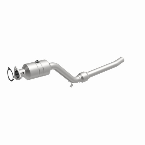 MagnaFlow Direct Fit Catalytic Converter 02-03 Audi A4 3L Passenger Side - 51462 360 Degree Image Set