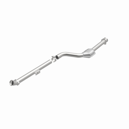 MagnaFlow Direct Fit Catalytic Converter 03-05 Mercedes C230 1.8L - 51592 360 Degree Image Set