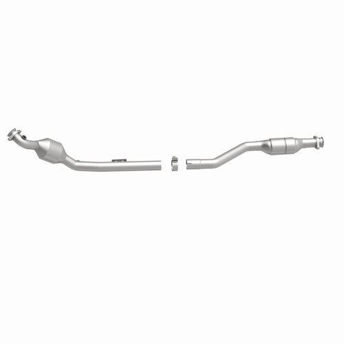 MagnaFlow Direct Fit Catalytic Converter 00-02 Mercedes E430 4.3L - 51628 360 Degree Image Set