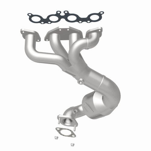 MagnaFlow Direct Fit Catalytic Converter 05-11 Volvo XC90 4.4L Rear - 51863 360 Degree Image Set