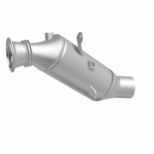 MagnaFlow Direct Fit Catalytic Converter 2015 BMW 640i/740i Underbody - 52254 360 Degree Image Set