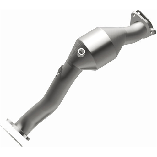 MagnaFlow Direct Fit Catalytic Converter 11-15 Audi Q7 V6 3.0L - 2.5in Pipe Dia 24.375in L - 52401 Photo - Unmounted
