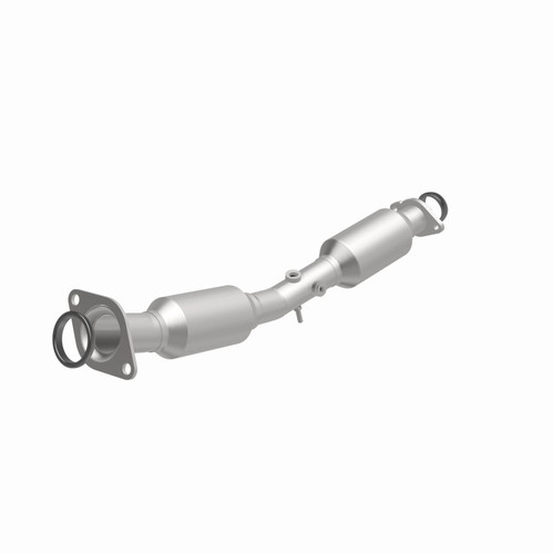 MagnaFlow Direct Fit Catalytic Converter OEM 2013-2017 Nissan Sentra Underbody - 52710 360 Degree Image Set
