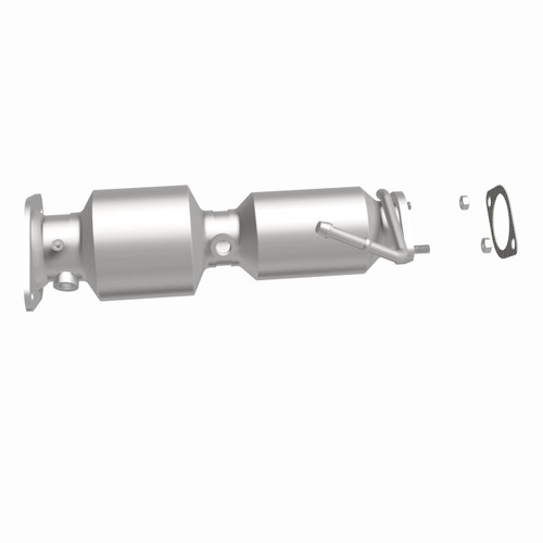 MagnaFlow Direct Fit Catalytic Converter 13-15 Hyundai Veloster 1.6L Underbody - 52855 360 Degree Image Set