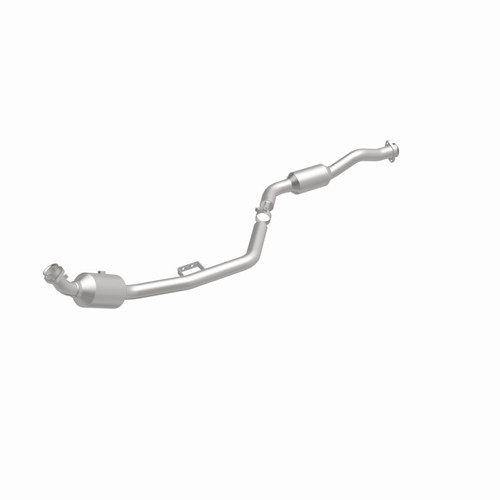 MagnaFlow Direct Fit Catalytic Converter OEM 2007 Mercedes-Benz E350 Underbody - 67.5in Length - 5411665 360 Degree Image Set