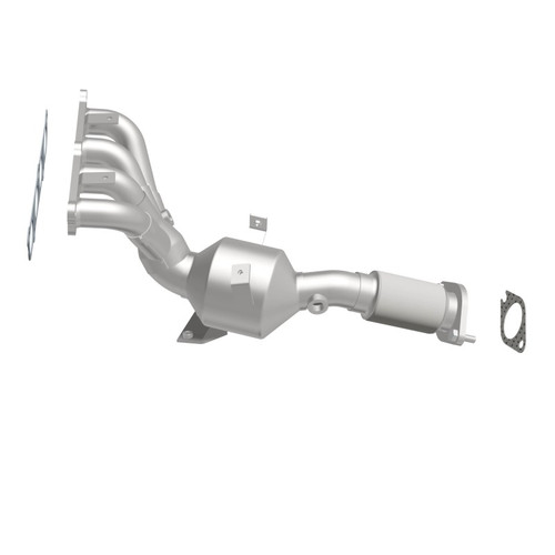 MagnaFlow 11-17 Ford Fiesta 1.6L Direct Fit Catalytic Converter - 5531552 360 Degree Image Set