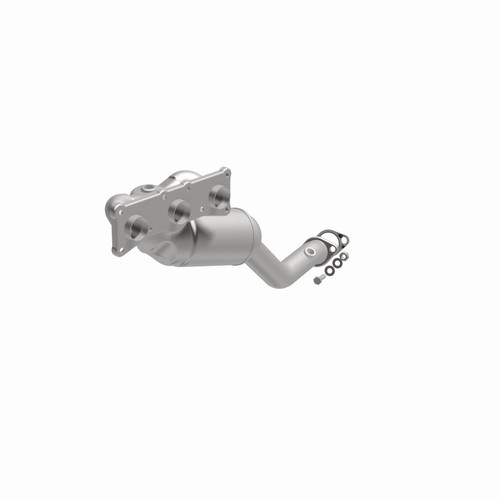 MagnaFlow Direct-Fit SS Catalytic Converter 07-13 BMW 328i L6 3.0LGAS - 5531762 360 Degree Image Set