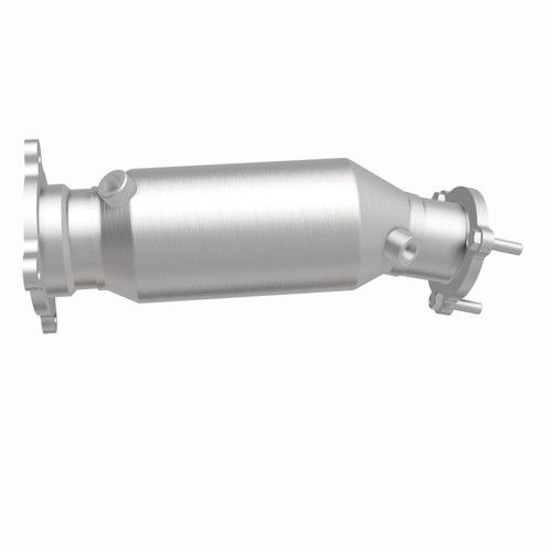 MagnaFlow Direct Fit Catalytic Converter 2012-2014 Audi A6 2.0L - 5561292 360 Degree Image Set
