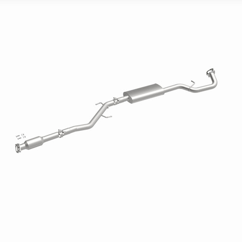 MagnaFlow 13-17 Hyundai Santa Fe Sport 2.4L Direct Fit Catalytic Converter (California Grade) - 5571142 360 Degree Image Set