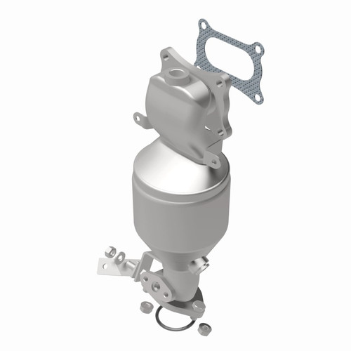 MagnaFlow Direct Fit Catalytic Converter 2008-2016 Honda Odyssey 3.5L - 5582893 360 Degree Image Set