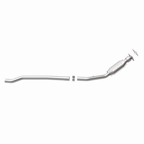 MagnaFlow Direct Fit Catalytic Converter 96-98 Caravan-Voyager 3.3L/ - 93279 360 Degree Image Set