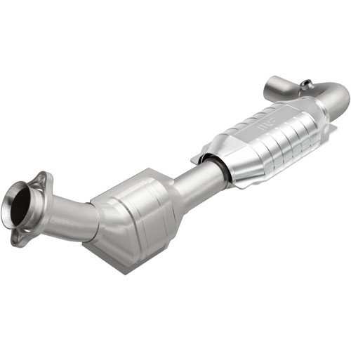MagnaFlow Direct Fit Catalytic Converter 97-98 E150 E250 Van 4.2L D/ - 93325 Photo - Primary