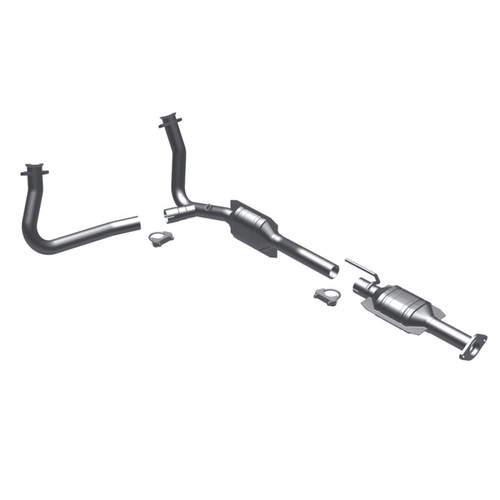 MagnaFlow Direct Fit Catalytic Converter 96-97 Ford Aerostar 4.0L - 93326 Photo - Primary