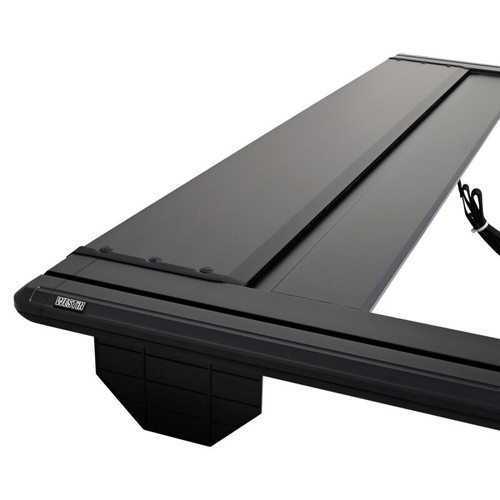 Westin Manual Retractable Tonneau Cover 22-26 Toyota Tundra 5.5ft Bed Black - 19-60285 Photo - Close Up