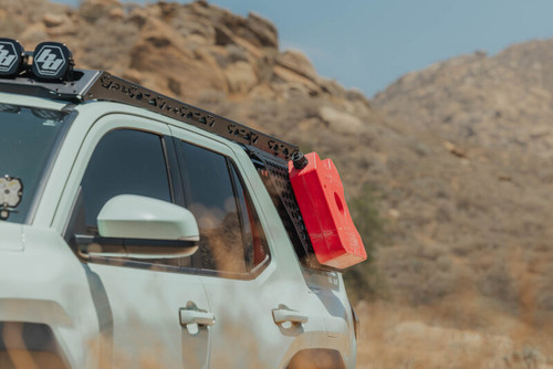 DV8 25-26 Toyota 4Runner Exterior Window Molle for DV8 Roof Rack - Driver - RRTF3-02EMD Photo - Close Up