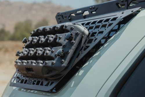 DV8 25-26 Toyota 4Runner Exterior Window Molles (Use w/ PN dveRRTF3-02) - Driver & Passenger - RRTF3-02EM Photo - Close Up