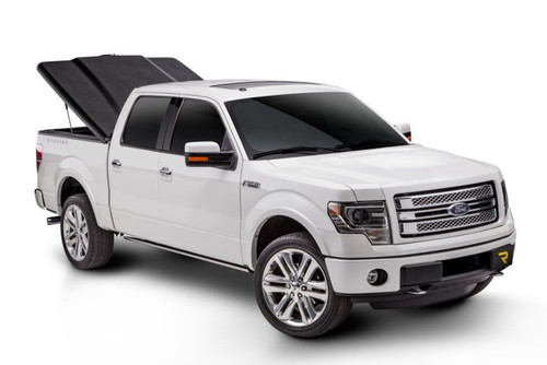Undercover 25-26 Ford F-150 5.7ft Bed w/ Access Tailgate Elite Bed Cover - Textured Black - UC2238 Photo - Mounted